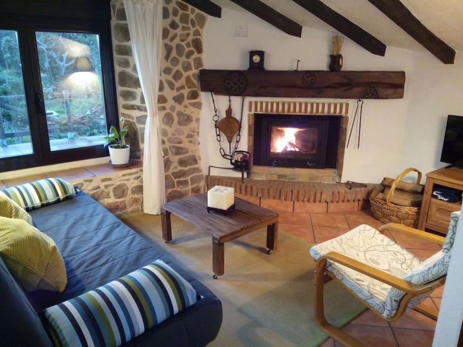 Вілла Casa Con Jardin Y Terraza Privados, Cerca Del Mar Ea Екстер'єр фото